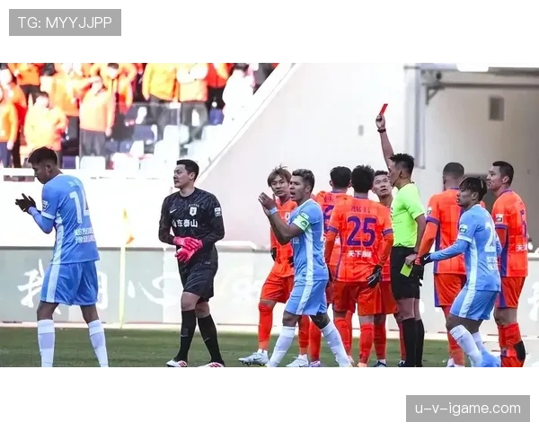 中超红黄牌榜揭晓：纪律最差球员表现引关注，赛场行为影响球队走势