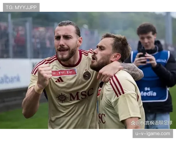 乌德勒支主帅战术革新,球队状态回暖冲击联赛新高 乌德勒支主帅战术革新,球队状态回暖冲击联赛新高