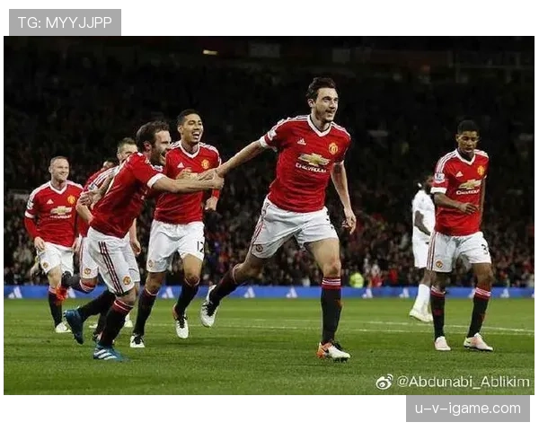 从边中结合到中路集中:曼城进攻结构的变化 从边中结合到中路集中:曼城进攻结构的变化