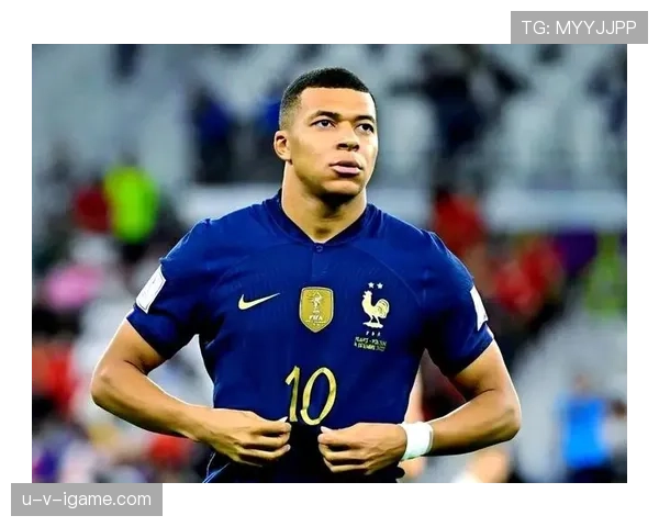 莱万 vs 姆巴佩:终结效率与战术角色差异