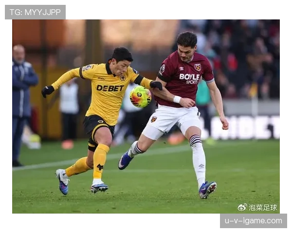 黄喜灿狼队近期状态提升与表现稳健分析